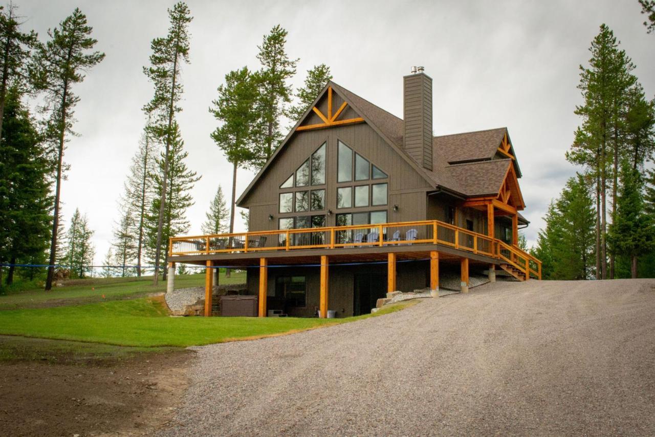 Glacier Homestead Coram エクステリア 写真